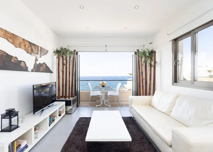 Apartment Modern With Sea Views And Terrace La Caleta