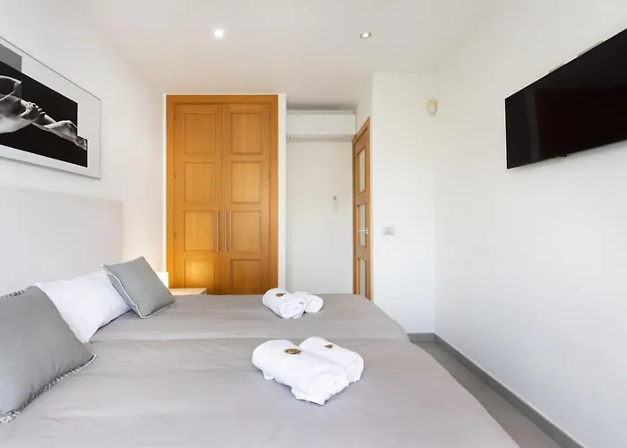 Apartment Modern With Sea Views And Terrace La Caleta *