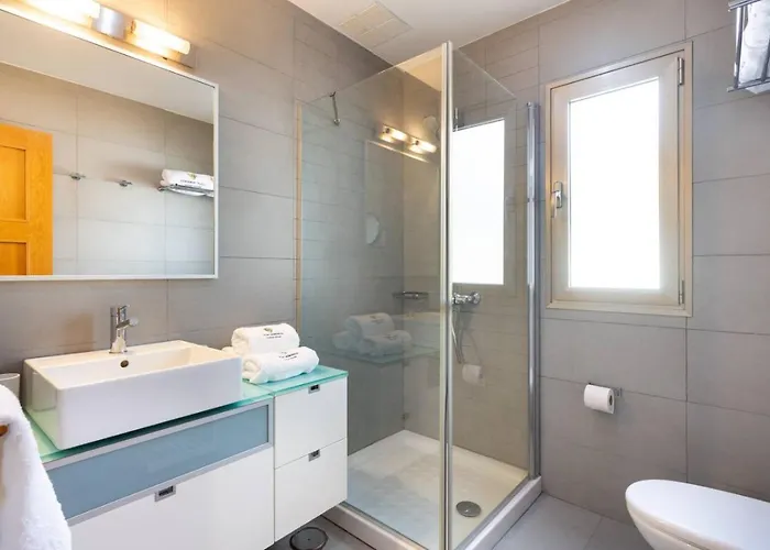 Apartment Modern With Sea Views And Terrace La Caleta *