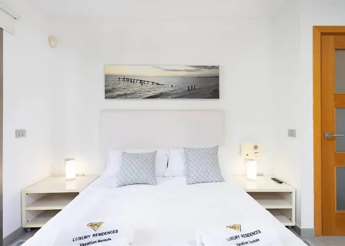 Apartment Modern With Sea Views And Terrace La Caleta *